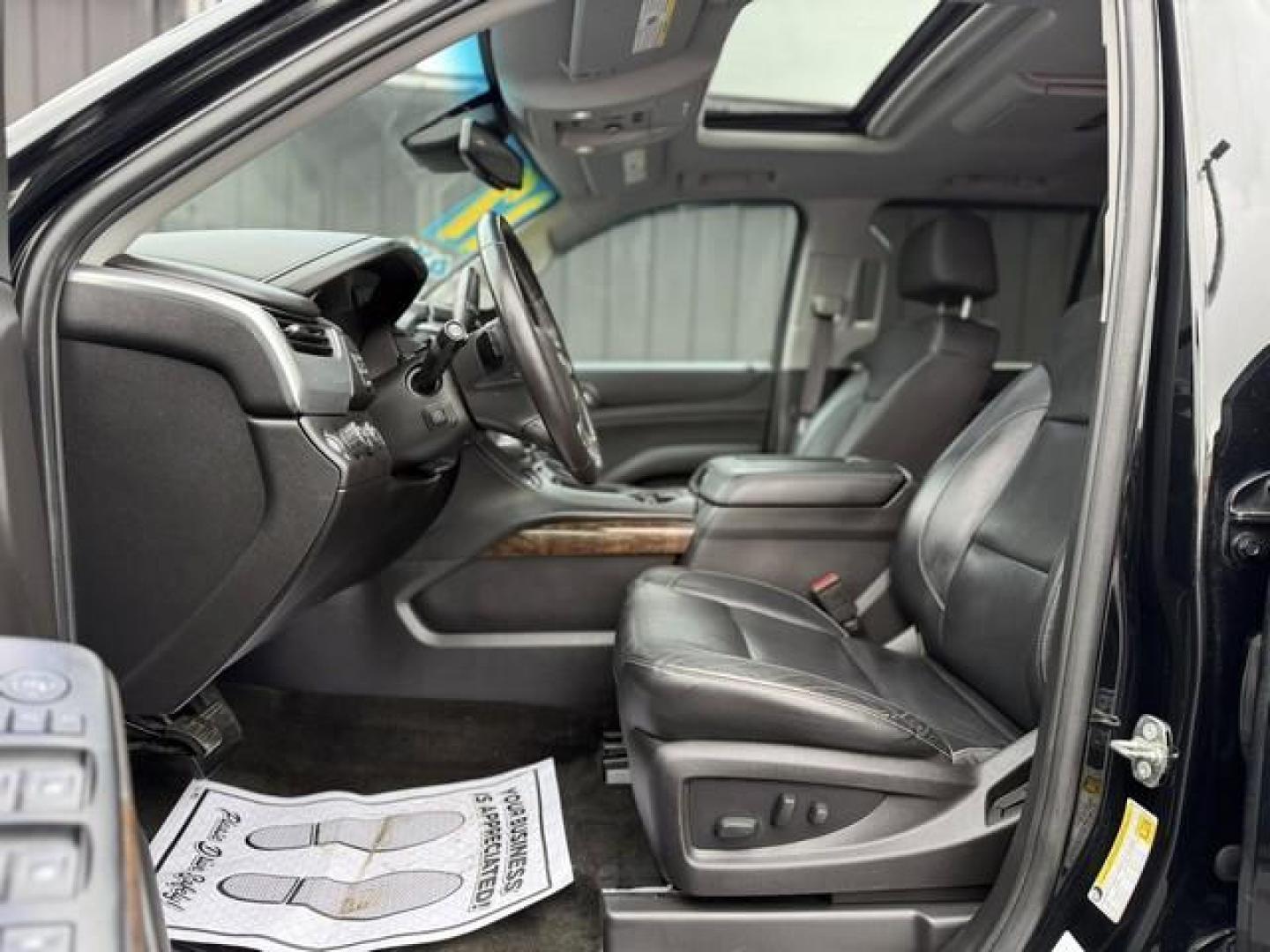 2017 BLACK CHEVROLET TAHOE (1GNSKBKC9HR) with an V8,5.3L(325 CID),OHV engine, AUTOMATIC transmission, located at 14600 Frazho Road, Warren, MI, 48089, (586) 776-3400, 42.485996, -82.974220 - Photo#11