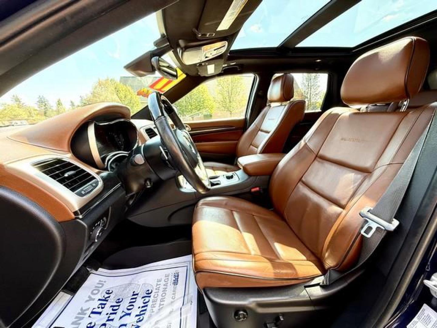2017 BLUE JEEP GRAND CHEROKEE (1C4RJFJT7HC) with an V8,5.7L(345 CID),OHV engine, AUTOMATIC transmission, located at 14600 Frazho Road, Warren, MI, 48089, (586) 776-3400, 42.485996, -82.974220 - Photo#6