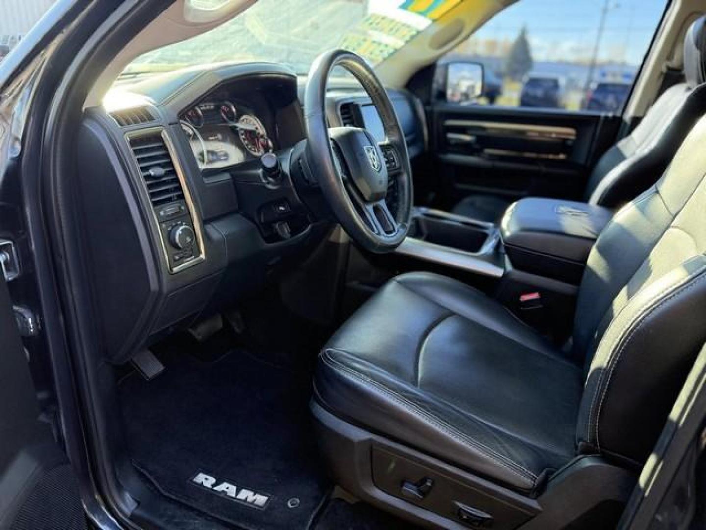 2017 GRAY RAM 1500 (1C6RR7MT6HS) with an V8,5.7L(345 CID),OHV engine, AUTOMATIC transmission, located at 14600 Frazho Road, Warren, MI, 48089, (586) 776-3400, 42.485996, -82.974220 - Photo#10