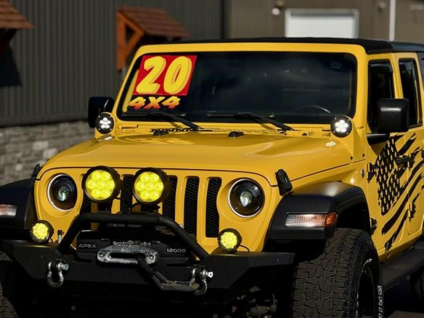 2020 YELLOW JEEP WRANGLER (1C4HJXDN9LW) with an L4,2.0L(122 CID), engine, AUTOMATIC transmission, located at 14600 Frazho Road, Warren, MI, 48089, (586) 776-3400, 42.485996, -82.974220 - Photo#4