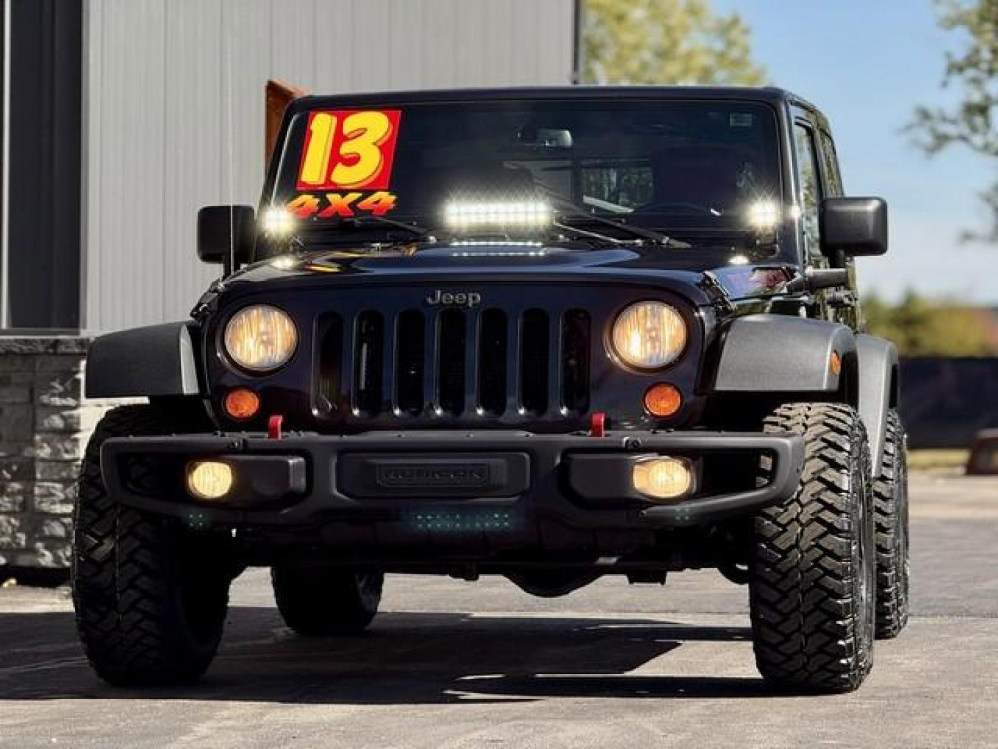 2013 BLACK JEEP WRANGLER (1C4BJWCGXDL) with an V6,3.6L(220 CID),DOHC engine, AUTOMATIC transmission, located at 14600 Frazho Road, Warren, MI, 48089, (586) 776-3400, 42.485996, -82.974220 - Photo#2