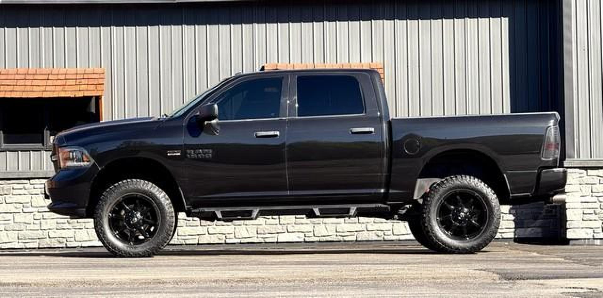 2017 BLACK RAM 1500 (3C6RR7KT7HG) with an V8,5.7L(345 CID),OHV engine, AUTOMATIC transmission, located at 14600 Frazho Road, Warren, MI, 48089, (586) 776-3400, 42.485996, -82.974220 - Photo#0
