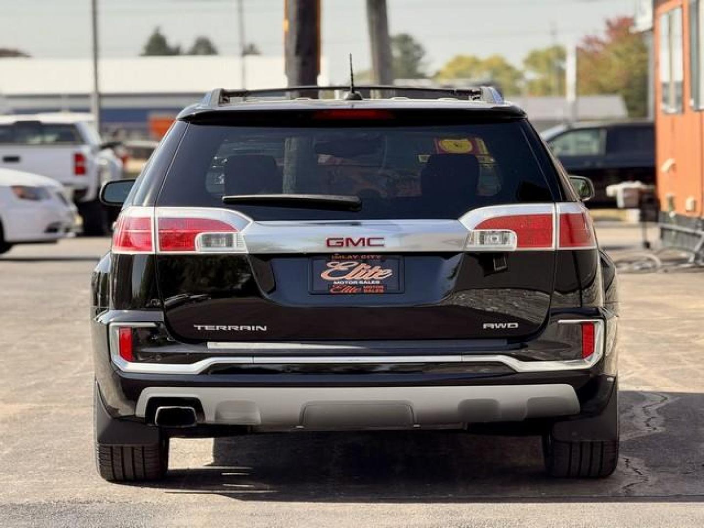 2016 BLACK GMC TERRAIN (2GKFLVEK0G6) with an L4,2.4L(145 CID),DOHC engine, AUTOMATIC transmission, located at 14600 Frazho Road, Warren, MI, 48089, (586) 776-3400, 42.485996, -82.974220 - Photo#5