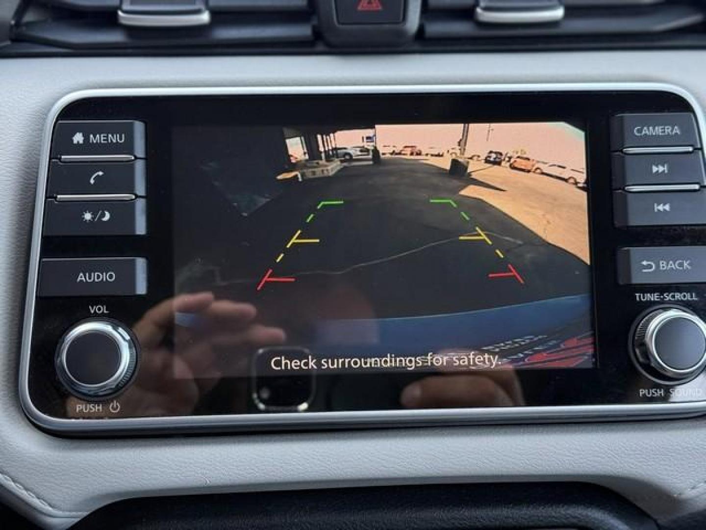 2021 GRAY NISSAN VERSA (3N1CN8EV4ML) with an L4,1.6L(98 CID),DOHC engine, AUTOMATIC transmission, located at 14600 Frazho Road, Warren, MI, 48089, (586) 776-3400, 42.485996, -82.974220 - Photo#18