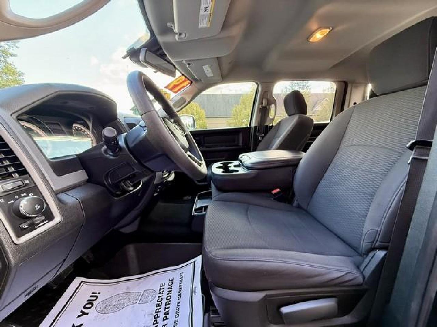 2019 BLACK RAM 1500 CLASSIC (1C6RR7KT9KS) with an V8,5.7L(345 CID), engine, AUTOMATIC transmission, located at 14600 Frazho Road, Warren, MI, 48089, (586) 776-3400, 42.485996, -82.974220 - Photo#6