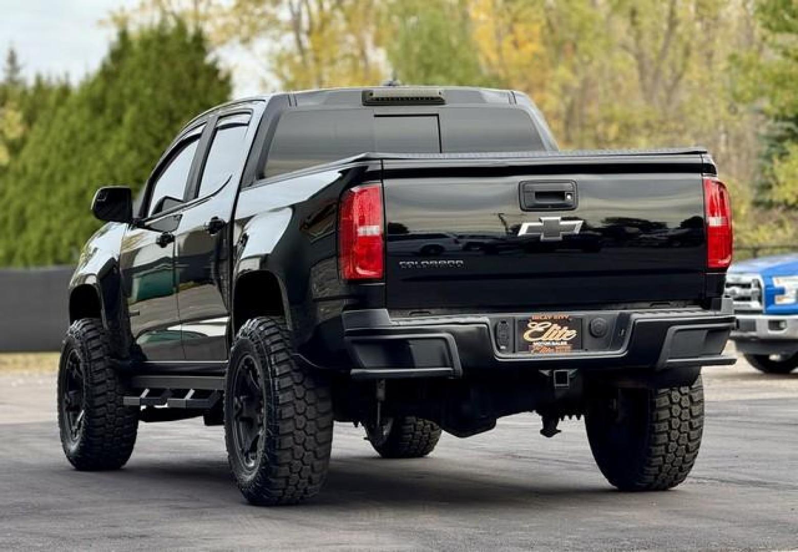 2020 BLACK CHEVROLET COLORADO (1GCGTCEN2L1) with an V6,3.6L(222 CID), engine, AUTOMATIC transmission, located at 14600 Frazho Road, Warren, MI, 48089, (586) 776-3400, 42.485996, -82.974220 - Photo#5