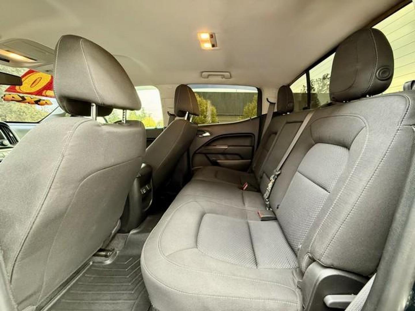 2020 BLACK CHEVROLET COLORADO (1GCGTCEN2L1) with an V6,3.6L(222 CID), engine, AUTOMATIC transmission, located at 14600 Frazho Road, Warren, MI, 48089, (586) 776-3400, 42.485996, -82.974220 - Photo#8