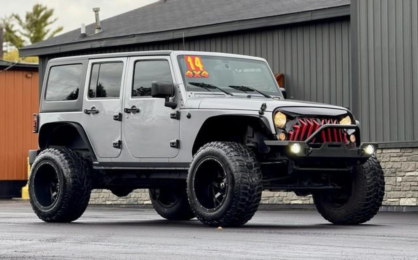 2014 SILVER JEEP WRANGLER (1C4BJWEG1EL) with an V6,3.6L(220 CID),DOHC engine, AUTOMATIC transmission, located at 14600 Frazho Road, Warren, MI, 48089, (586) 776-3400, 42.485996, -82.974220 - Photo#3