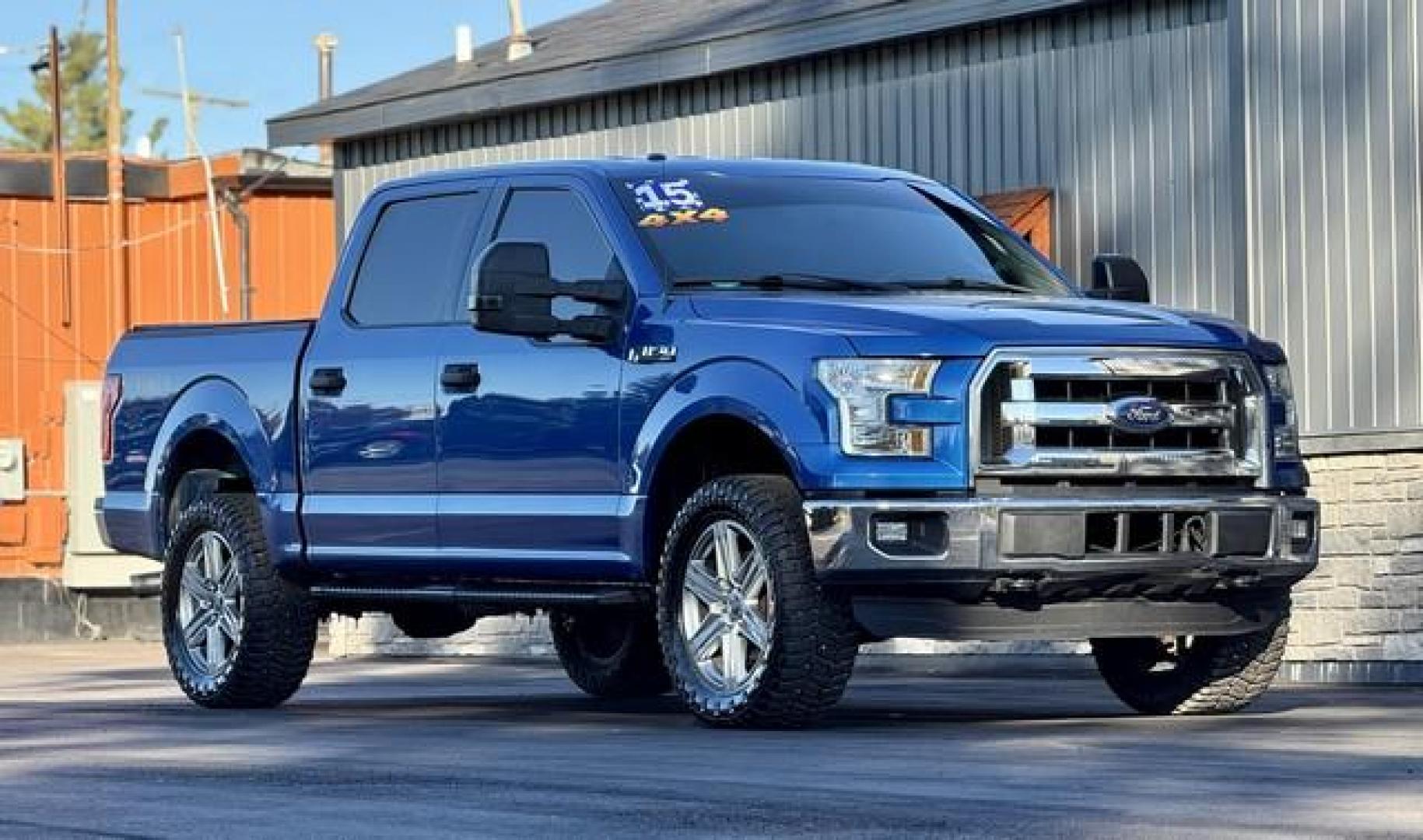 2015 BLUE FORD F-150 (1FTEW1EF7FF) with an V8,5.0L(302 CID),DOHC engine, AUTOMATIC transmission, located at 14600 Frazho Road, Warren, MI, 48089, (586) 776-3400, 42.485996, -82.974220 - Photo#3