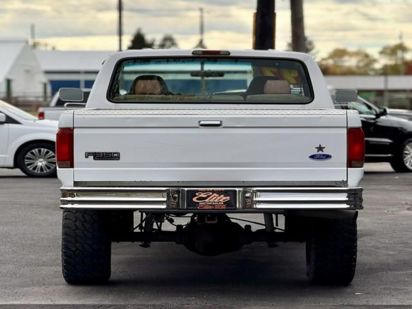 1997 WHITE FORD F350 (1FTJW36G1VE) with an 7.5 engine, AUTOMATIC transmission, located at 14600 Frazho Road, Warren, MI, 48089, (586) 776-3400, 42.485996, -82.974220 - Photo#5