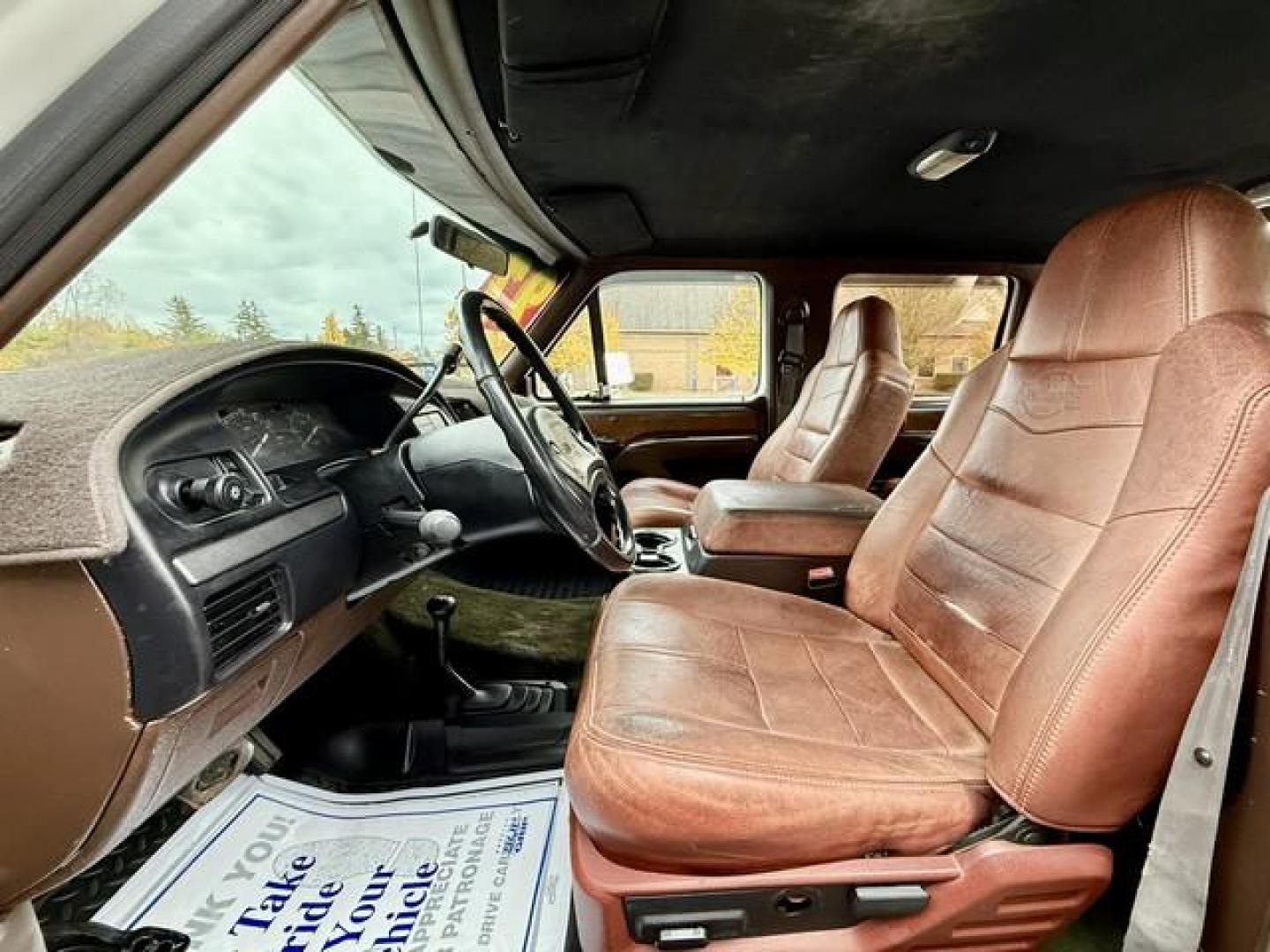 1997 WHITE FORD F350 (1FTJW36G1VE) with an 7.5 engine, AUTOMATIC transmission, located at 14600 Frazho Road, Warren, MI, 48089, (586) 776-3400, 42.485996, -82.974220 - Photo#6