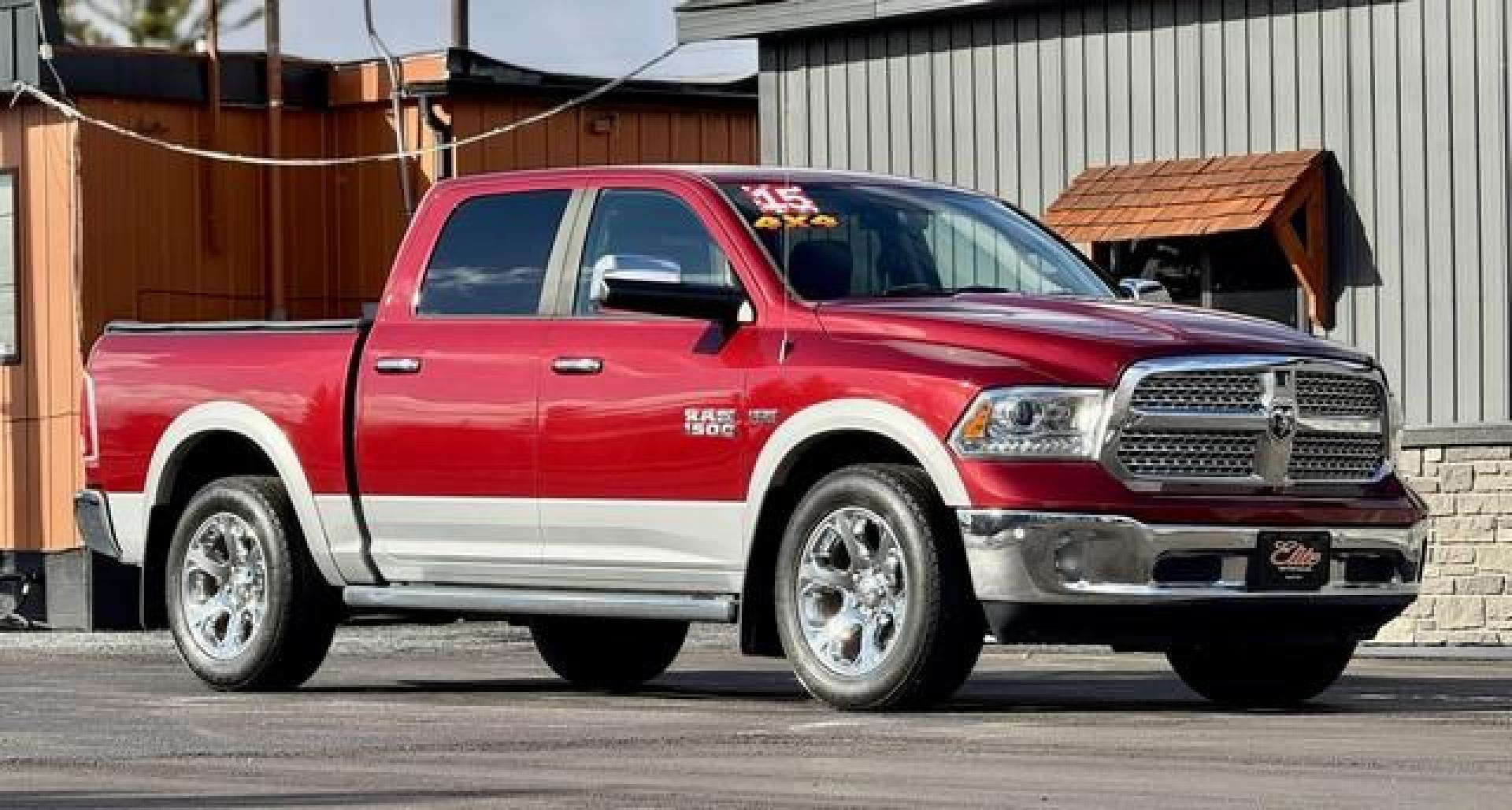 2015 MAROON RAM 1500 LARAMIE (1C6RR7NT4FS) with an V8,5.7L(345 CID),OHV engine, AUTOMATIC transmission, located at 14600 Frazho Road, Warren, MI, 48089, (586) 776-3400, 42.485996, -82.974220 - Photo#1