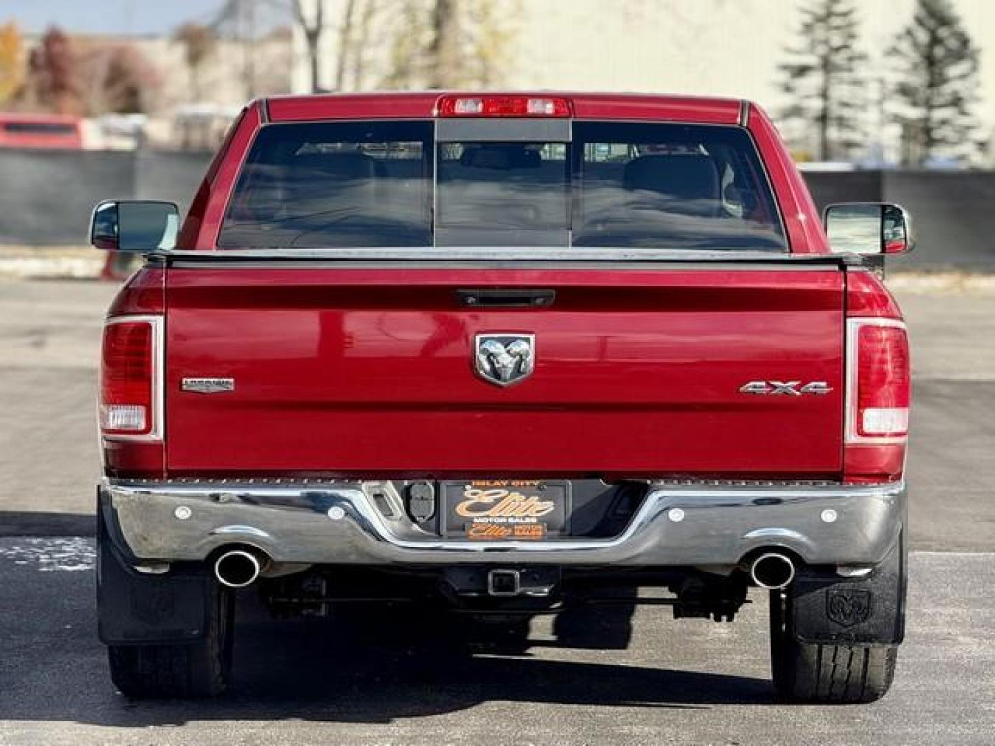2015 MAROON RAM 1500 LARAMIE (1C6RR7NT4FS) with an V8,5.7L(345 CID),OHV engine, AUTOMATIC transmission, located at 14600 Frazho Road, Warren, MI, 48089, (586) 776-3400, 42.485996, -82.974220 - Photo#5