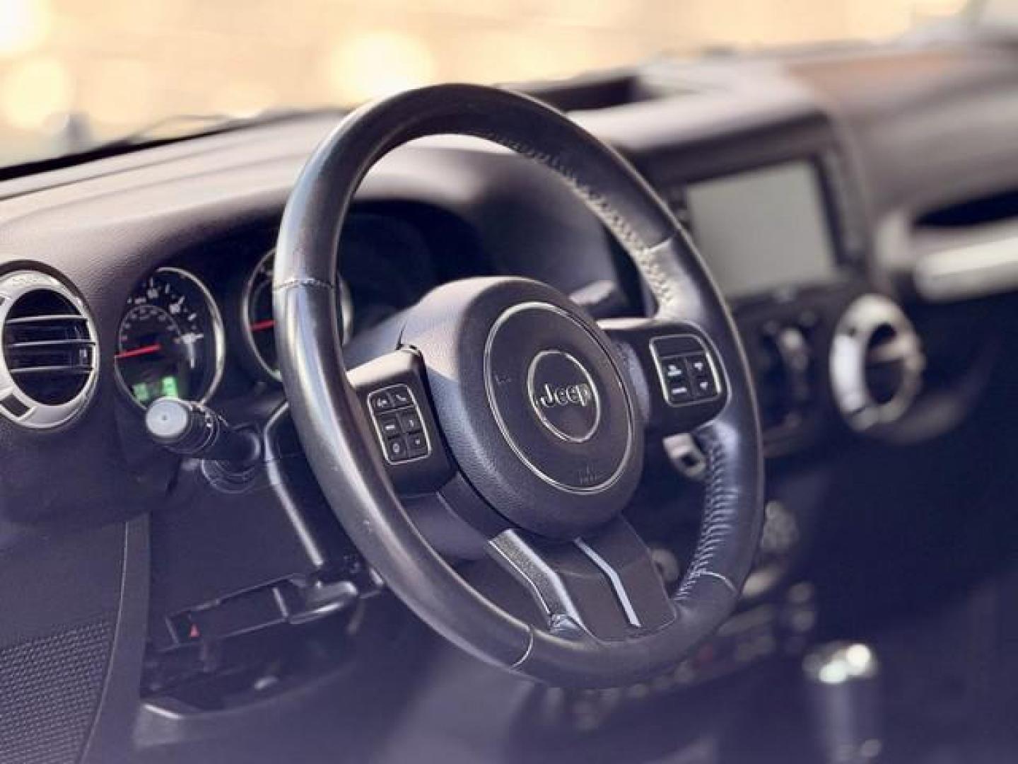 2015 GREEN JEEP WRANGLER (1C4BJWEG7FL) with an V6,3.6L(220 CID),DOHC engine, AUTOMATIC transmission, located at 14600 Frazho Road, Warren, MI, 48089, (586) 776-3400, 42.485996, -82.974220 - Photo#8