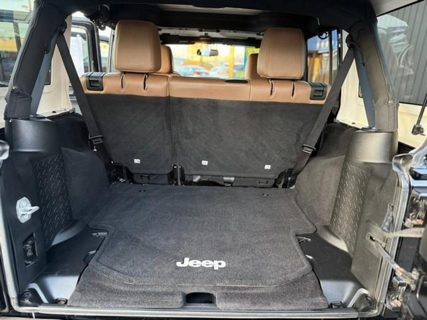 2017 BLACK JEEP WRANGLER (1C4BJWEG6HL) with an V6,3.6L(220 CID),DOHC engine, AUTOMATIC transmission, located at 14600 Frazho Road, Warren, MI, 48089, (586) 776-3400, 42.485996, -82.974220 - Photo#11