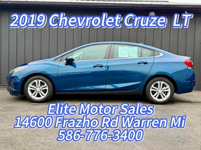 2019 BLUE CHEVROLET CRUZE (1G1BE5SM8K7) with an L4,1.4L(85 CID),DOHC engine, AUTOMATIC transmission, located at 14600 Frazho Road, Warren, MI, 48089, (586) 776-3400, 42.485996, -82.974220- Photo#0