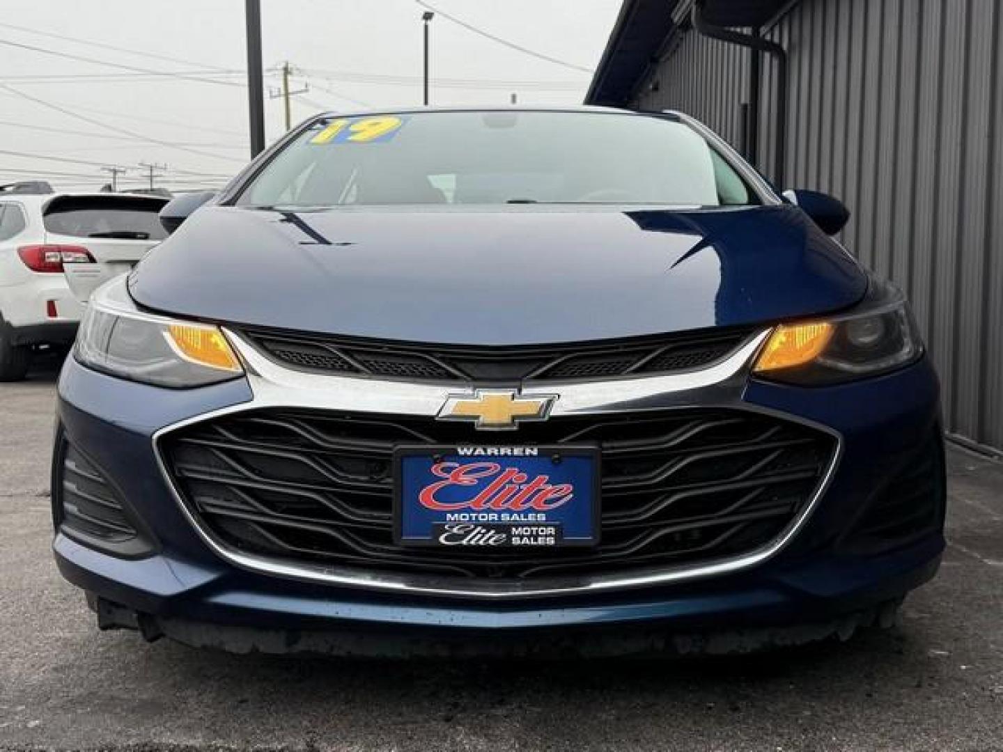 2019 BLUE CHEVROLET CRUZE (1G1BE5SM8K7) with an L4,1.4L(85 CID),DOHC engine, AUTOMATIC transmission, located at 14600 Frazho Road, Warren, MI, 48089, (586) 776-3400, 42.485996, -82.974220 - Photo#1