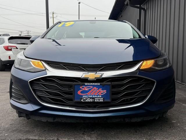 2019 BLUE CHEVROLET CRUZE (1G1BE5SM8K7) with an L4,1.4L(85 CID),DOHC engine, AUTOMATIC transmission, located at 14600 Frazho Road, Warren, MI, 48089, (586) 776-3400, 42.485996, -82.974220- Photo#1