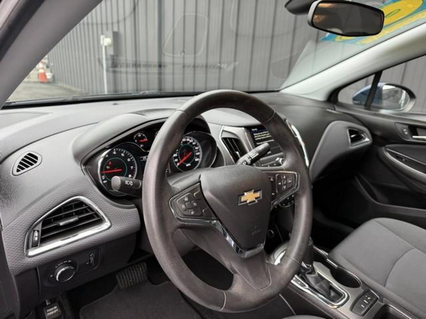 2019 BLUE CHEVROLET CRUZE (1G1BE5SM8K7) with an L4,1.4L(85 CID),DOHC engine, AUTOMATIC transmission, located at 14600 Frazho Road, Warren, MI, 48089, (586) 776-3400, 42.485996, -82.974220 - Photo#10