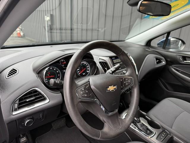 2019 BLUE CHEVROLET CRUZE (1G1BE5SM8K7) with an L4,1.4L(85 CID),DOHC engine, AUTOMATIC transmission, located at 14600 Frazho Road, Warren, MI, 48089, (586) 776-3400, 42.485996, -82.974220- Photo#10