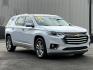 2018 WHITE CHEVROLET TRAVERSE (1GNEVKKW5JJ) with an V6,3.6L(217 CID),DOHC engine, AUTOMATIC transmission, located at 14600 Frazho Road, Warren, MI, 48089, (586) 776-3400, 42.485996, -82.974220 - Photo#3
