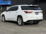 2018 WHITE CHEVROLET TRAVERSE (1GNEVKKW5JJ) with an V6,3.6L(217 CID),DOHC engine, AUTOMATIC transmission, located at 14600 Frazho Road, Warren, MI, 48089, (586) 776-3400, 42.485996, -82.974220 - Photo#7