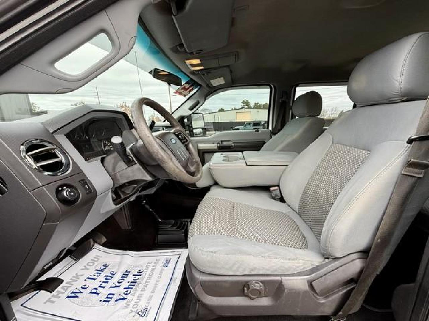 2015 WHITE FORD F-250 SUPER DUTY (1FT7W2BT6FE) with an V8,6.7L(406 CID),OHV engine, AUTOMATIC transmission, located at 14600 Frazho Road, Warren, MI, 48089, (586) 776-3400, 42.485996, -82.974220 - Photo#7