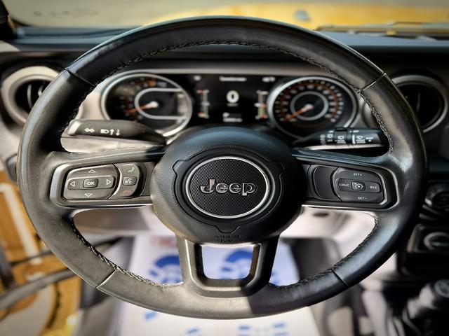 2021 HELLA YELLA JEEP WRANGLER (1C4HJXDG0MW) with an V6,3.6L(220 CID), engine, AUTOMATIC transmission, located at 14600 Frazho Road, Warren, MI, 48089, (586) 776-3400, 42.485996, -82.974220- Photo#10