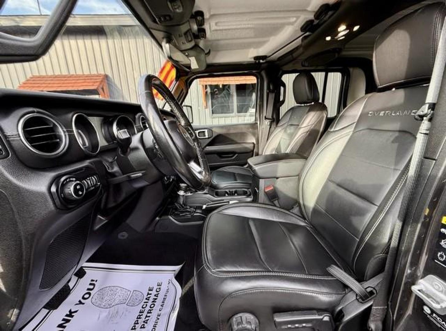 2021 GRAY JEEP GLADIATOR (1C6HJTFG1ML) with an V6,3.6L(220 CID), engine, AUTOMATIC transmission, located at 14600 Frazho Road, Warren, MI, 48089, (586) 776-3400, 42.485996, -82.974220 - Photo#6