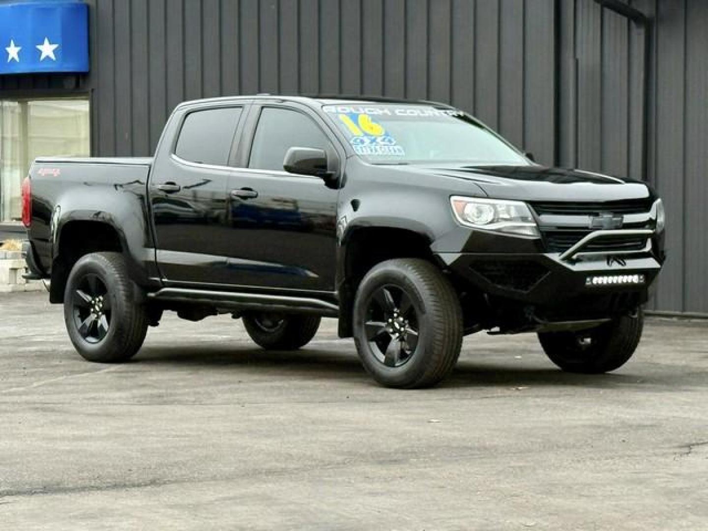 2016 BLACK CHEVROLET COLORADO (1GCGTCE30G1) with an V6,3.6L(217 CID),DOHC engine, AUTOMATIC transmission, located at 14600 Frazho Road, Warren, MI, 48089, (586) 776-3400, 42.485996, -82.974220 - Photo#3