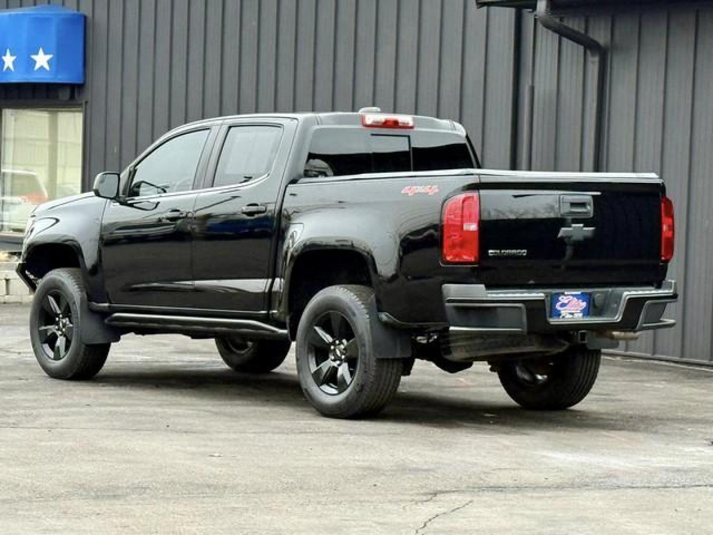 2016 BLACK CHEVROLET COLORADO (1GCGTCE30G1) with an V6,3.6L(217 CID),DOHC engine, AUTOMATIC transmission, located at 14600 Frazho Road, Warren, MI, 48089, (586) 776-3400, 42.485996, -82.974220 - Photo#7