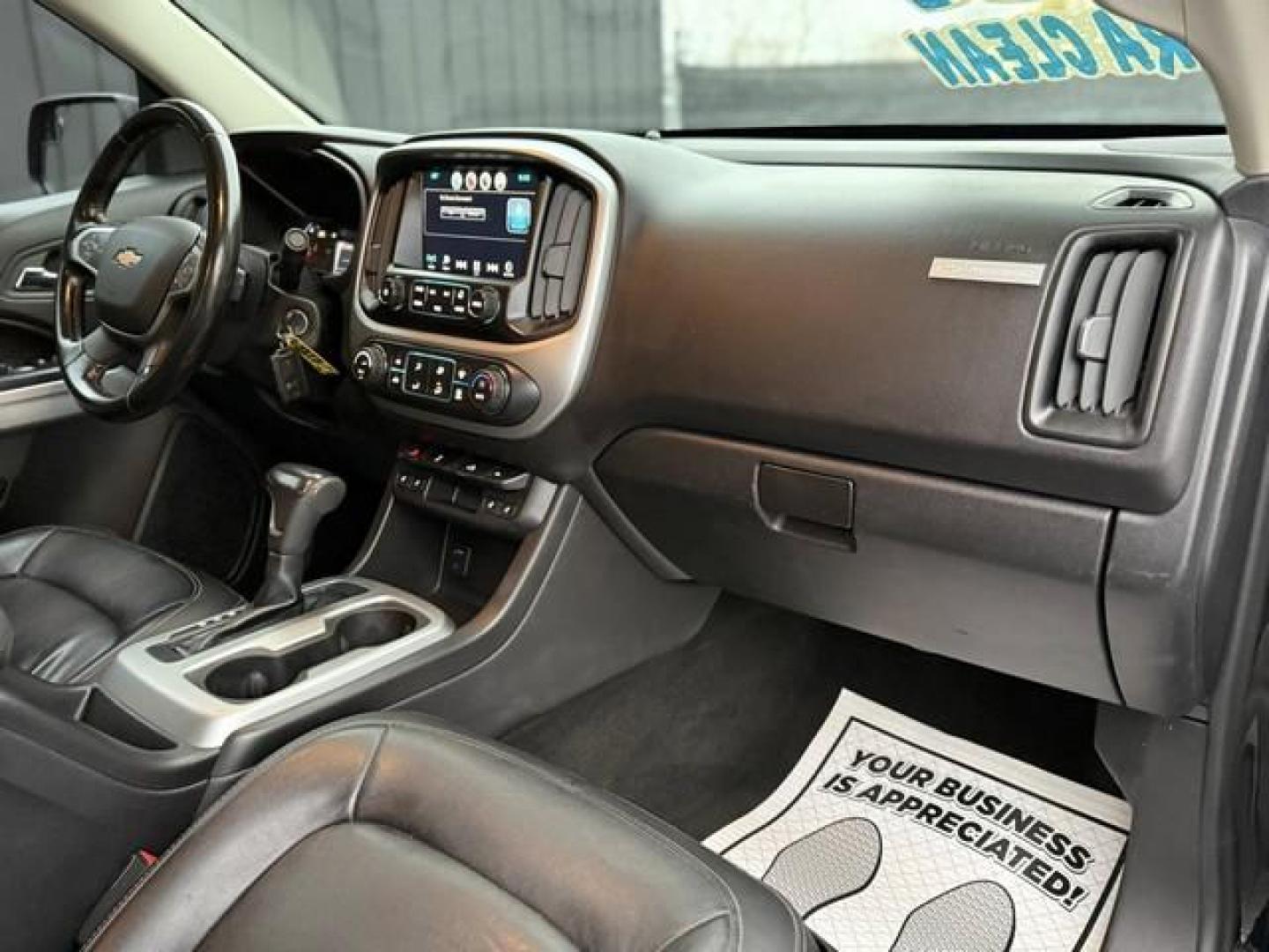 2016 BLACK CHEVROLET COLORADO (1GCGTCE30G1) with an V6,3.6L(217 CID),DOHC engine, AUTOMATIC transmission, located at 14600 Frazho Road, Warren, MI, 48089, (586) 776-3400, 42.485996, -82.974220 - Photo#14