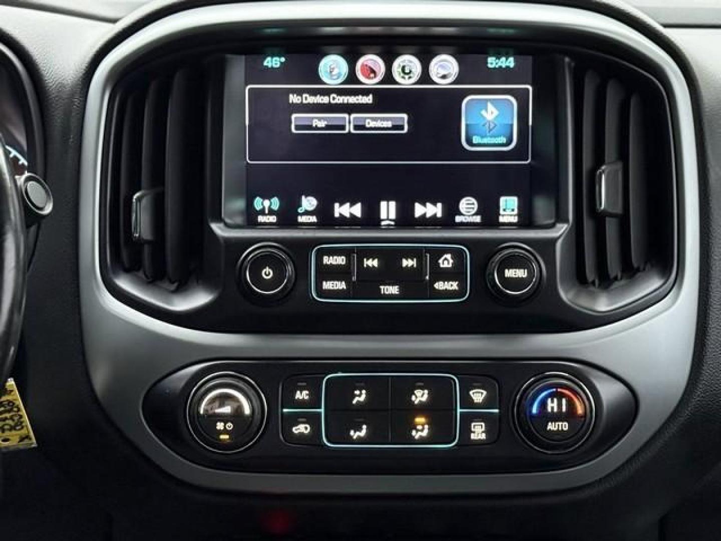 2016 BLACK CHEVROLET COLORADO (1GCGTCE30G1) with an V6,3.6L(217 CID),DOHC engine, AUTOMATIC transmission, located at 14600 Frazho Road, Warren, MI, 48089, (586) 776-3400, 42.485996, -82.974220 - Photo#16