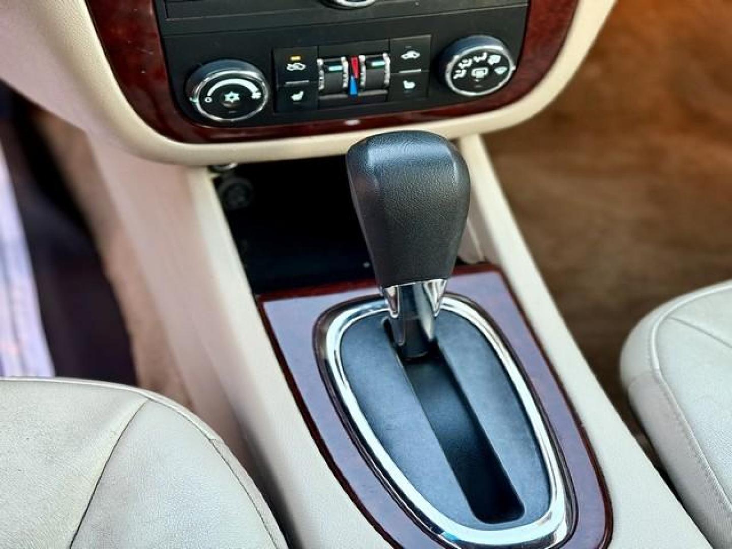 2010 BURGUNDY CHEVROLET IMPALA (2G1WB5EK8A1) with an V6,3.5L(213 CID),OHV engine, AUTOMATIC transmission, located at 14600 Frazho Road, Warren, MI, 48089, (586) 776-3400, 42.485996, -82.974220 - Photo#11