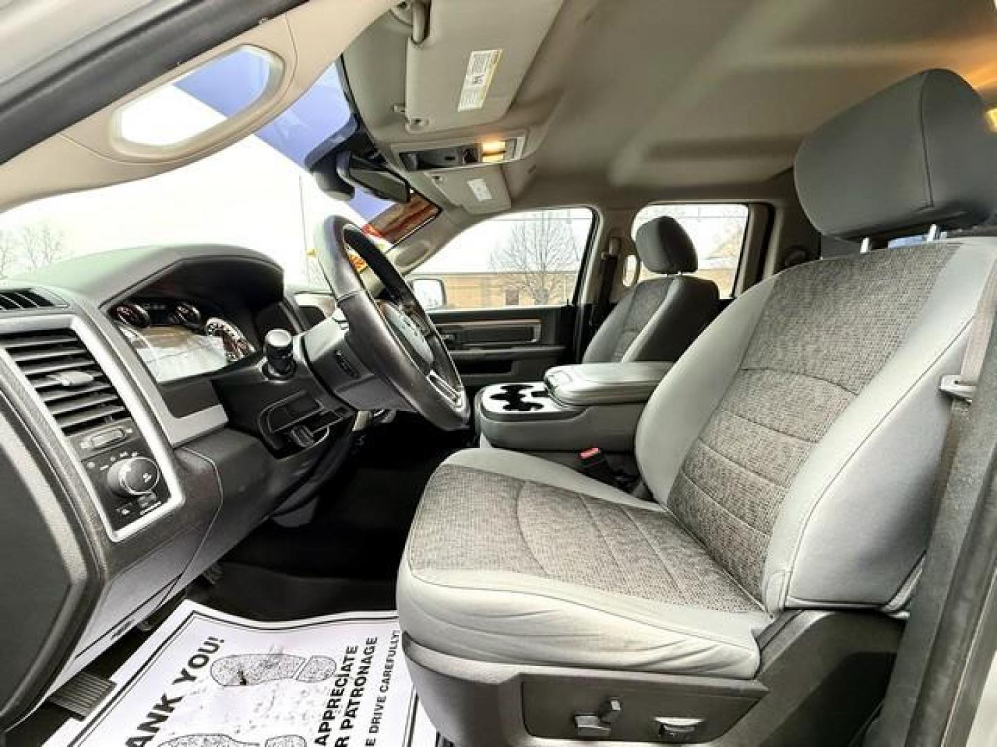 2018 SILVER RAM 1500 (1C6RR7GG7JS) with an V6,3.6L(220 CID),DOHC engine, AUTOMATIC transmission, located at 14600 Frazho Road, Warren, MI, 48089, (586) 776-3400, 42.485996, -82.974220 - Photo#7