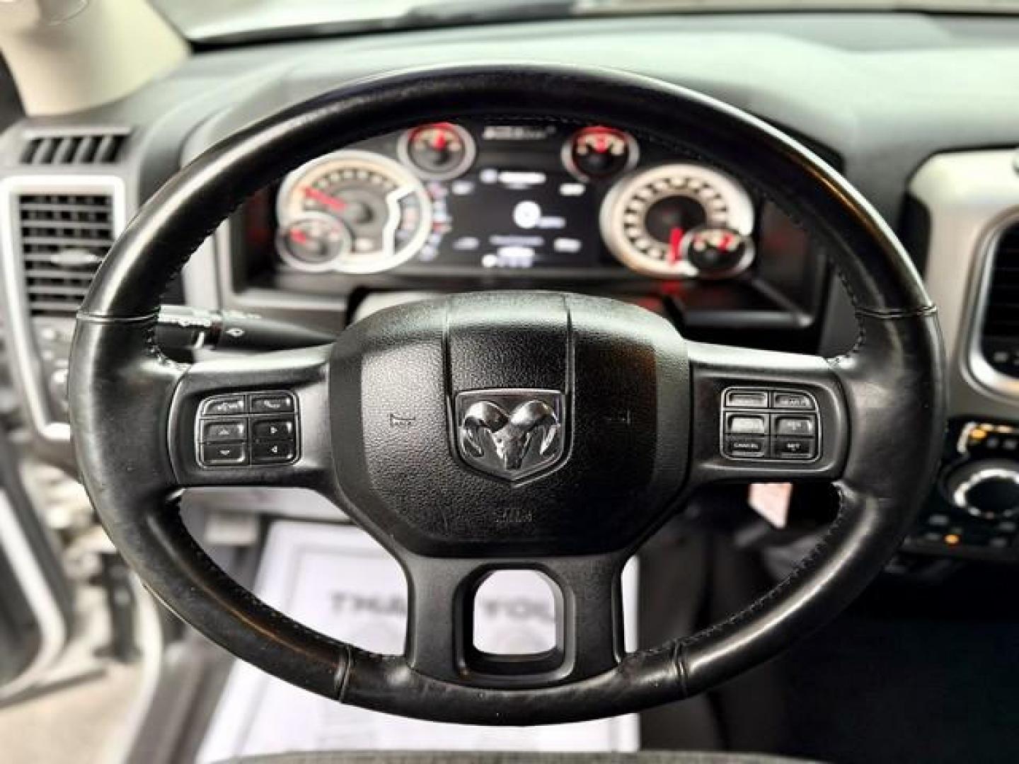 2018 SILVER RAM 1500 (1C6RR7GG7JS) with an V6,3.6L(220 CID),DOHC engine, AUTOMATIC transmission, located at 14600 Frazho Road, Warren, MI, 48089, (586) 776-3400, 42.485996, -82.974220 - Photo#10