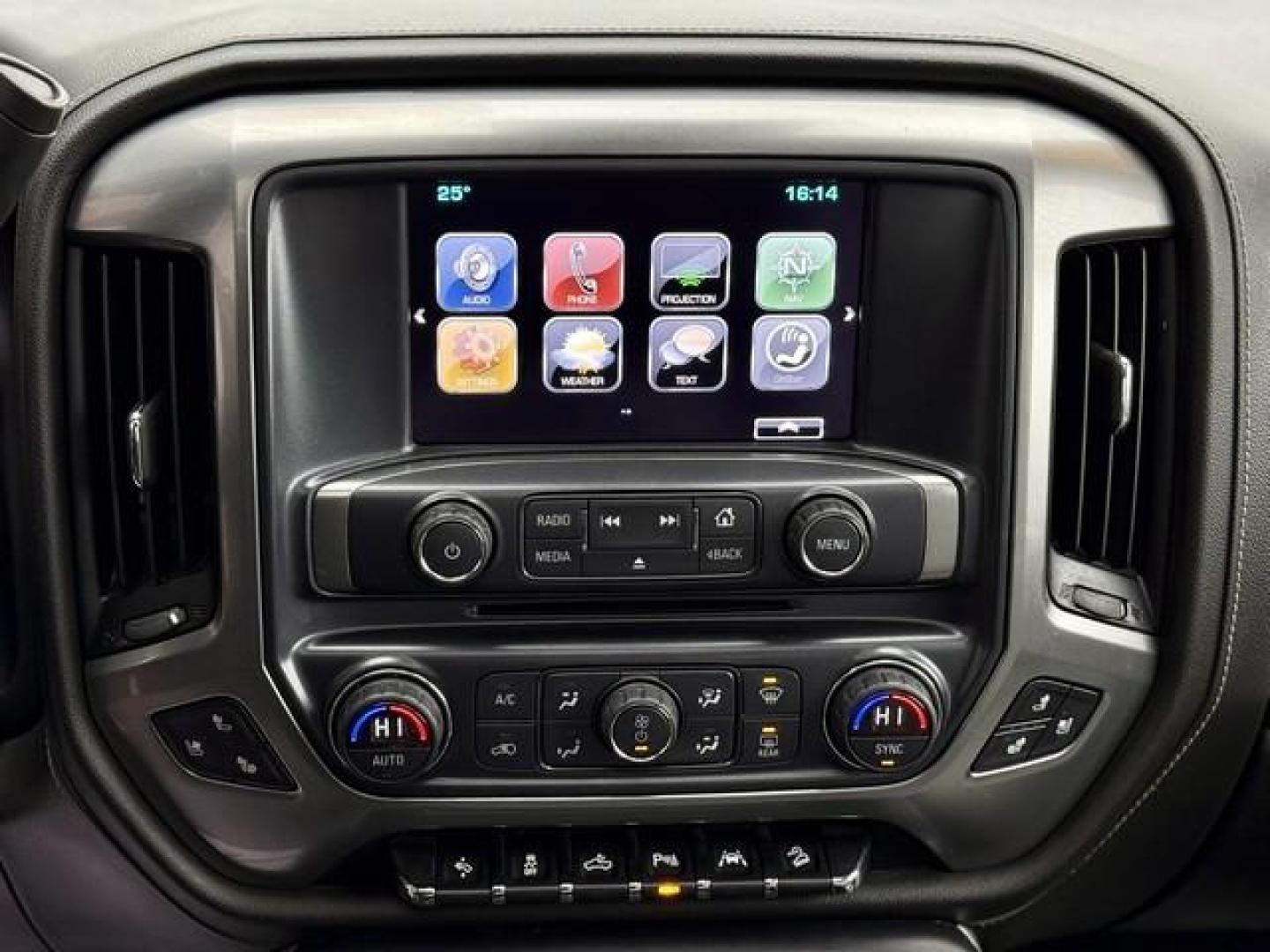 2018 BLUE CHEVROLET SILVERADO 1500 (3GCUKSEC4JG) with an V8,5.3L(325 CID),OHV engine, AUTOMATIC transmission, located at 14600 Frazho Road, Warren, MI, 48089, (586) 776-3400, 42.485996, -82.974220 - Photo#10