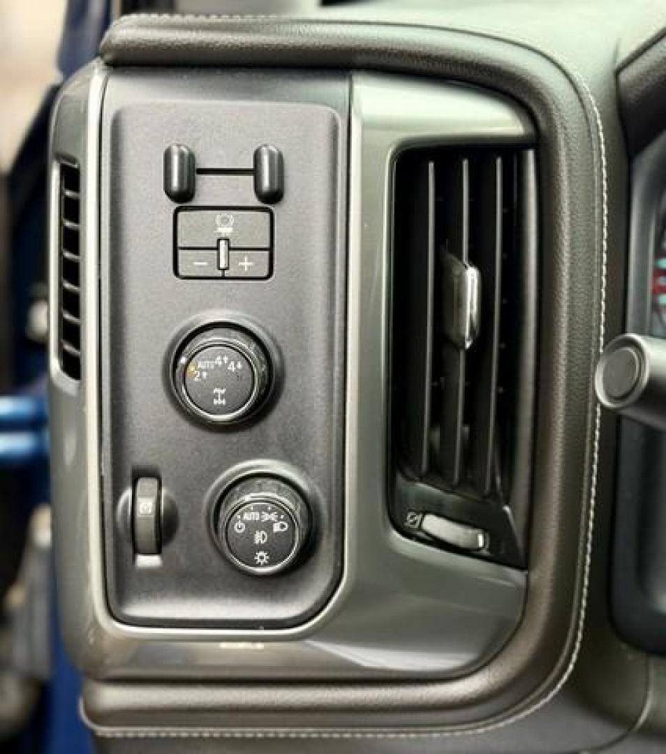 2018 BLUE CHEVROLET SILVERADO 1500 (3GCUKSEC4JG) with an V8,5.3L(325 CID),OHV engine, AUTOMATIC transmission, located at 14600 Frazho Road, Warren, MI, 48089, (586) 776-3400, 42.485996, -82.974220 - Photo#12