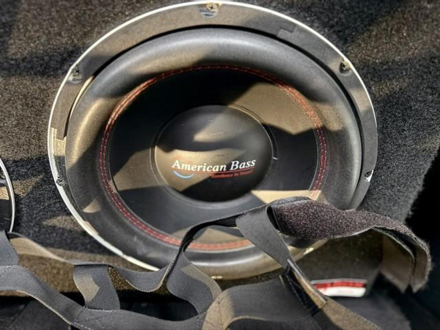 2018 BLACK JEEP WRANGLER (1C4HJXEG9JW) with an V6,3.6L(220 CID),DOHC engine, AUTOMATIC transmission, located at 14600 Frazho Road, Warren, MI, 48089, (586) 776-3400, 42.485996, -82.974220 - Photo#16