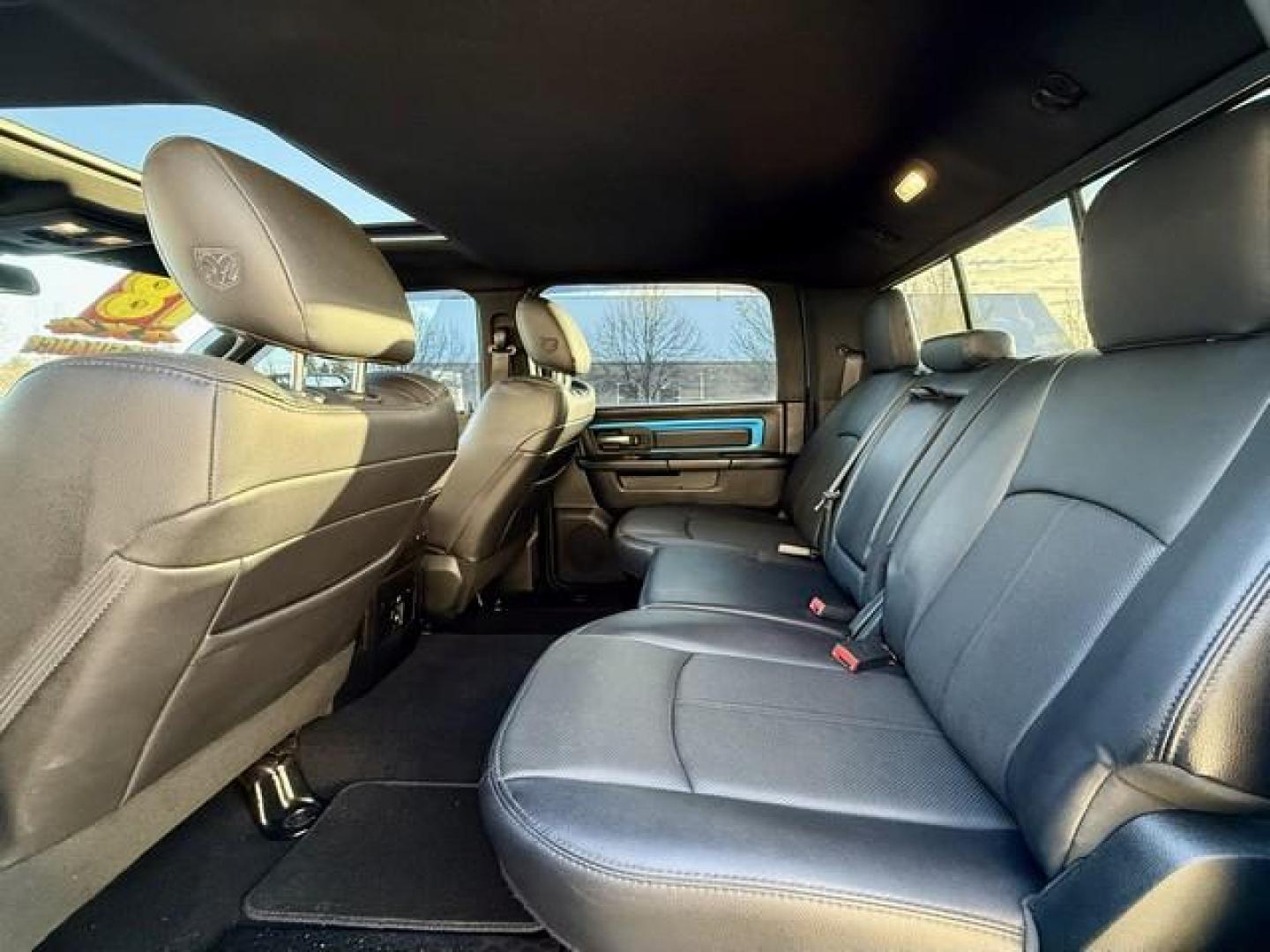 2018 BLUE RAM 1500 (1C6RR7MT3JS) with an V8,5.7L(345 CID),OHV engine, AUTOMATIC transmission, located at 14600 Frazho Road, Warren, MI, 48089, (586) 776-3400, 42.485996, -82.974220 - Photo#7