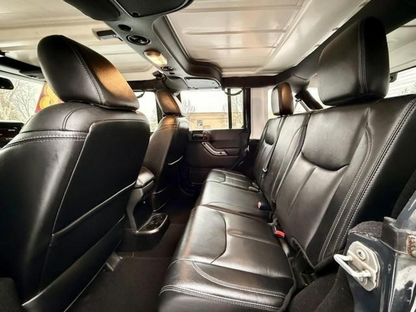 2018 ANVIL JEEP WRANGLER JK (1C4BJWEG9JL) with an V6,3.6L(220 CID),DOHC engine, AUTOMATIC transmission, located at 14600 Frazho Road, Warren, MI, 48089, (586) 776-3400, 42.485996, -82.974220 - Photo#7