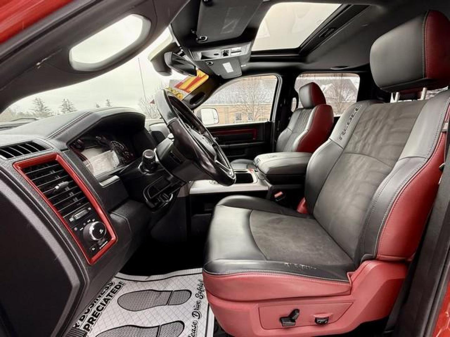 2017 RED RAM 1500 (1C6RR7YT6HS) with an V8,5.7L(345 CID),OHV engine, AUTOMATIC transmission, located at 14600 Frazho Road, Warren, MI, 48089, (586) 776-3400, 42.485996, -82.974220 - Photo#7