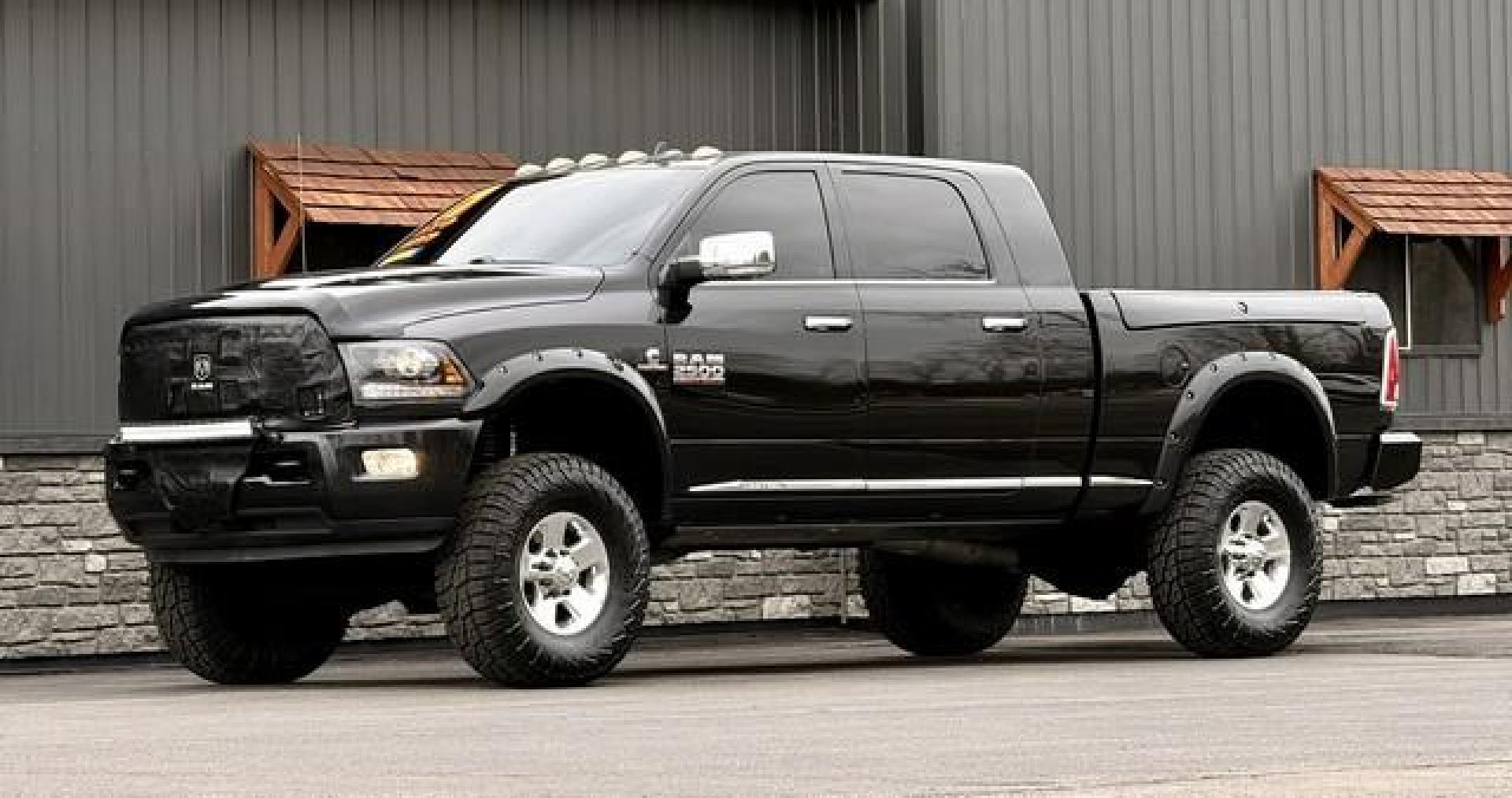 2017 BLACK RAM 2500 (3C6UR5PL7HG) with an L6,6.7L(408 CID),OHV engine, AUTOMATIC transmission, located at 14600 Frazho Road, Warren, MI, 48089, (586) 776-3400, 42.485996, -82.974220 - Photo#2