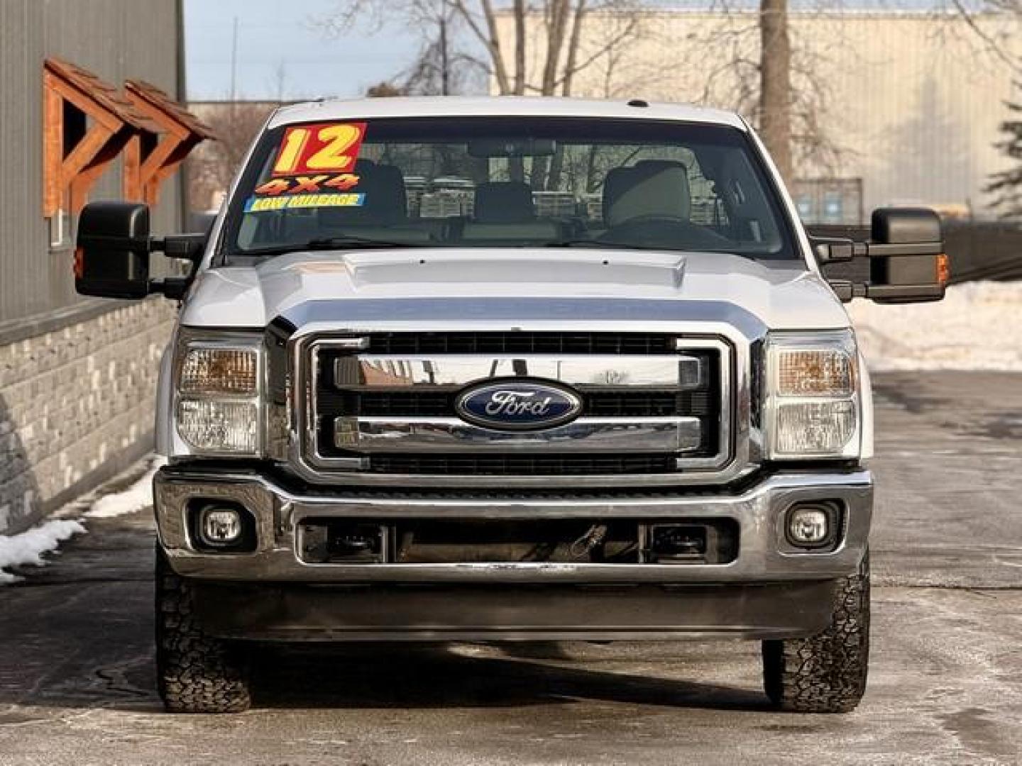 2012 WHITE FORD F-250 SUPER DUTY (1FT7X2B66CE) with an V8,6.2L(379 CID),SOHC engine, AUTOMATIC transmission, located at 14600 Frazho Road, Warren, MI, 48089, (586) 776-3400, 42.485996, -82.974220 - Photo#4