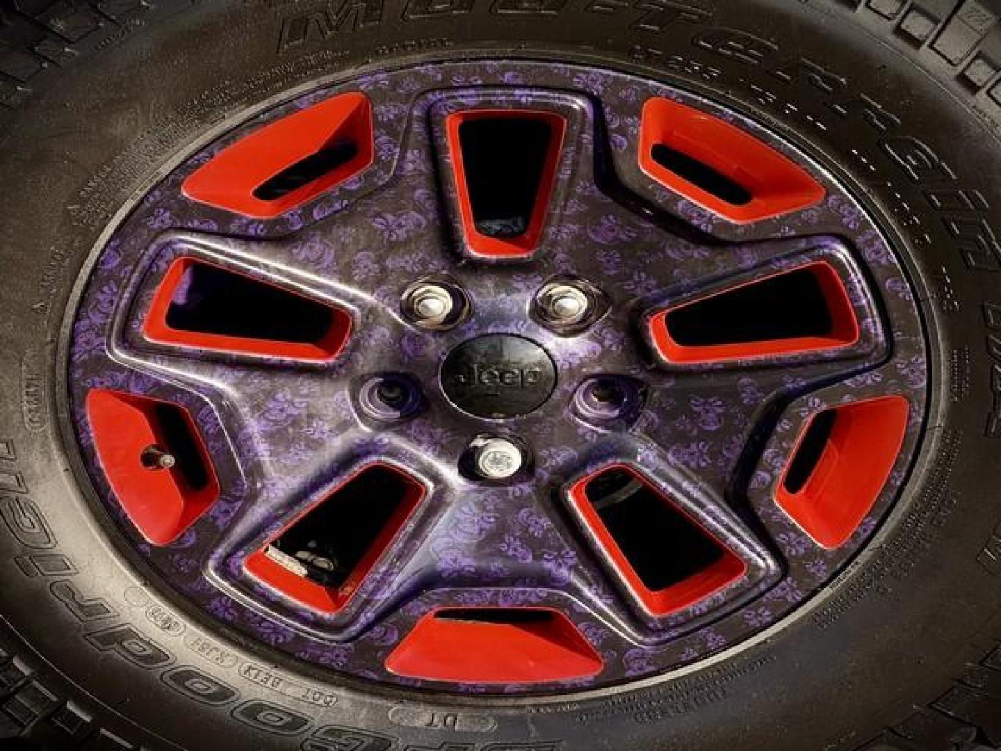 2016 PURPLE JEEP WRANGLER (1C4BJWEG1GL) with an V6,3.6L(220 CID),DOHC engine, AUTOMATIC transmission, located at 14600 Frazho Road, Warren, MI, 48089, (586) 776-3400, 42.485996, -82.974220 - Photo#6