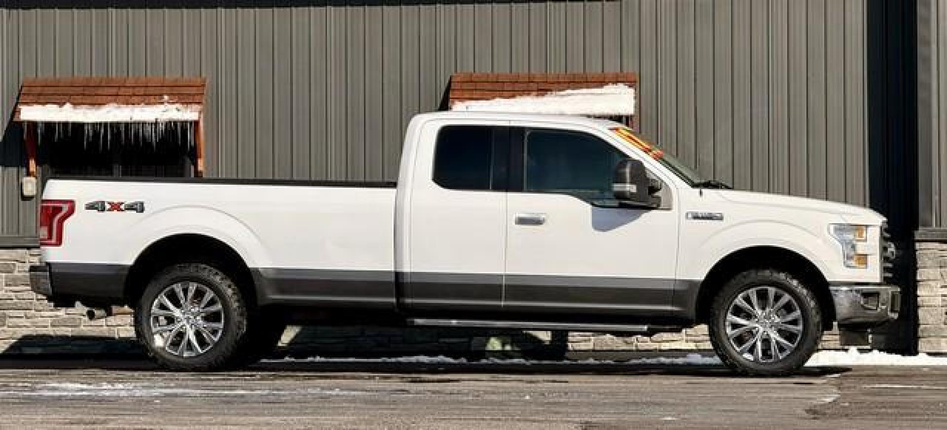 2017 WHITE FORD F-150 (1FTEX1EF5HK) with an V8,5.0L(302 CID),DOHC engine, AUTOMATIC transmission, located at 14600 Frazho Road, Warren, MI, 48089, (586) 776-3400, 42.485996, -82.974220 - Photo#1