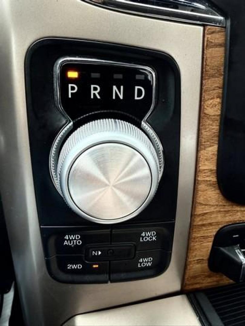 2017 BLUE RAM 1500 (1C6RR7PT3HS) with an V8,5.7L(345 CID),OHV engine, AUTOMATIC transmission, located at 14600 Frazho Road, Warren, MI, 48089, (586) 776-3400, 42.485996, -82.974220 - Photo#19