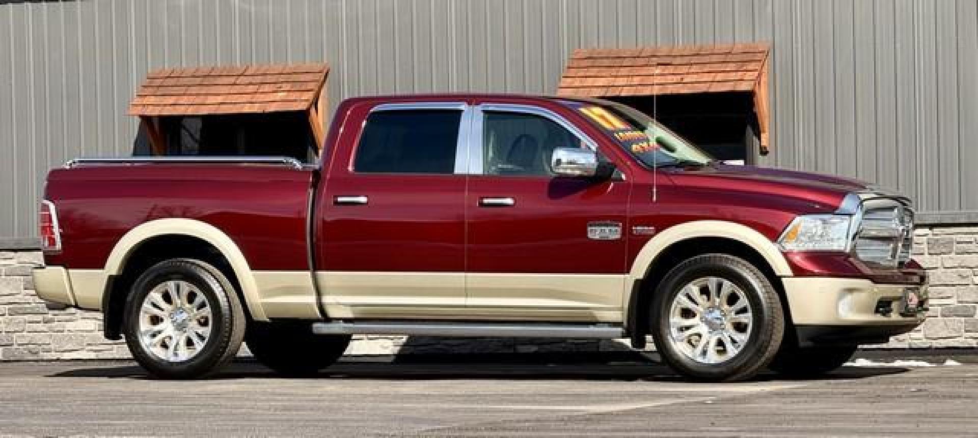 2017 BURGANDY RAM 1500 (1C6RR7WT3HS) with an V8,5.7L(345 CID),OHV engine, AUTOMATIC transmission, located at 14600 Frazho Road, Warren, MI, 48089, (586) 776-3400, 42.485996, -82.974220 - Photo#3