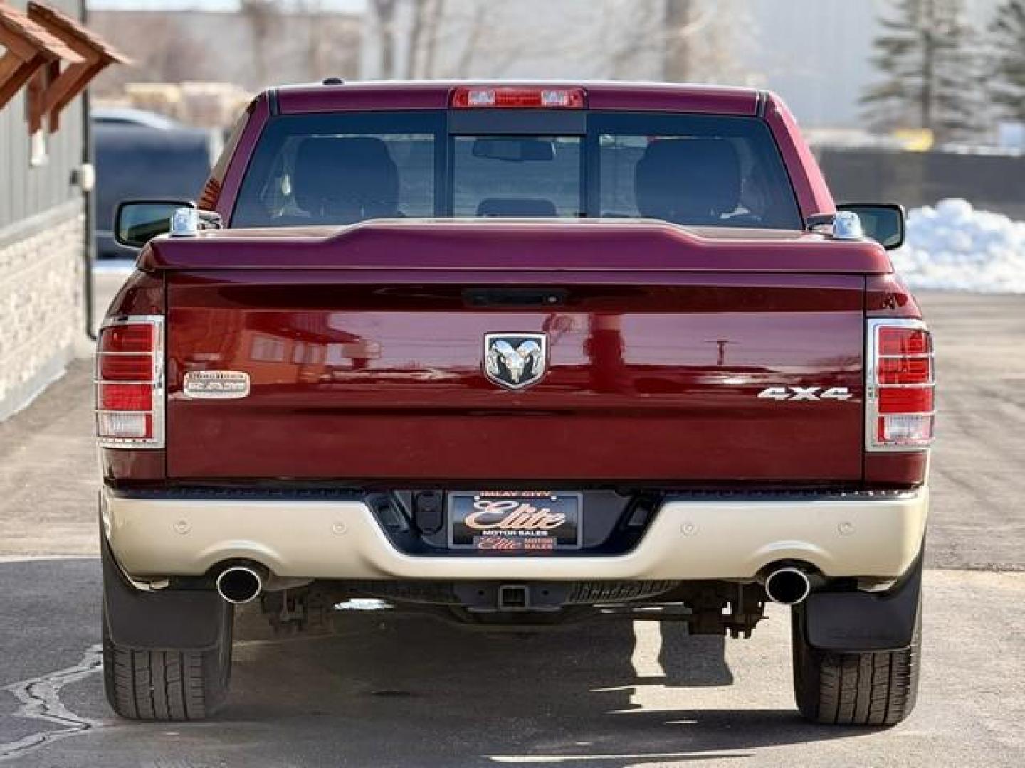 2017 BURGANDY RAM 1500 (1C6RR7WT3HS) with an V8,5.7L(345 CID),OHV engine, AUTOMATIC transmission, located at 14600 Frazho Road, Warren, MI, 48089, (586) 776-3400, 42.485996, -82.974220 - Photo#5