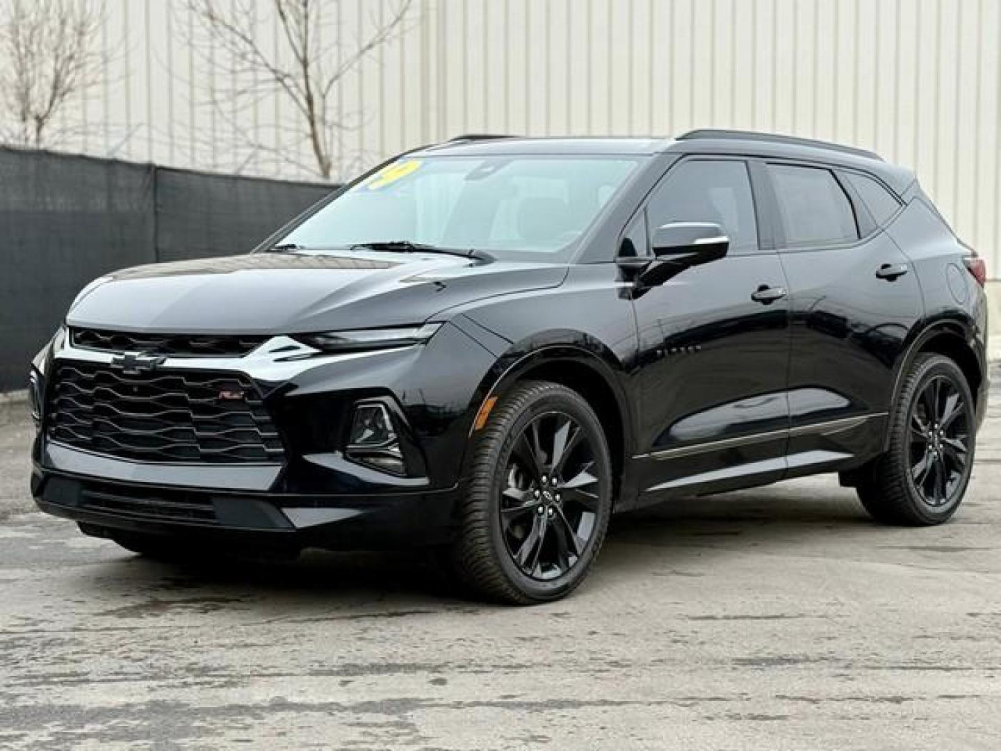 2019 BLACK CHEVROLET BLAZER (3GNKBERS9KS) with an V6,3.6L(222 CID),DOHC engine, AUTOMATIC transmission, located at 14600 Frazho Road, Warren, MI, 48089, (586) 776-3400, 42.485996, -82.974220 - Photo#1